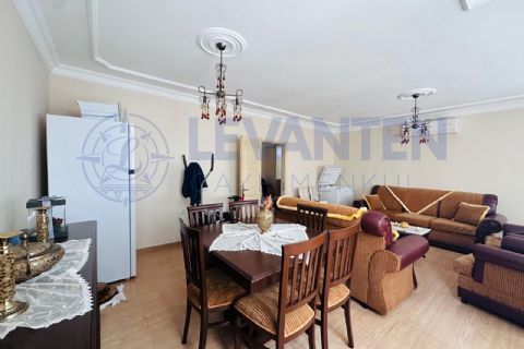 LEVANTENDEN TEK BLOK KONUMU İYİ GENİŞ KOMBİLİ HER KAT TEK 3+1