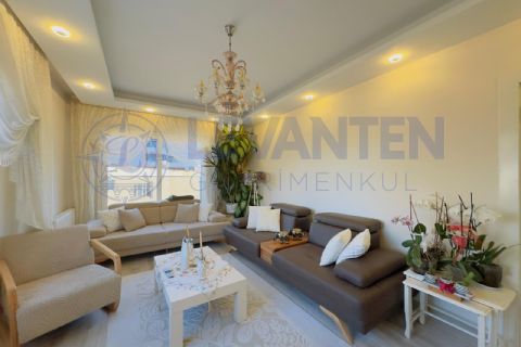 LEVANTEN'DEN TEK BLOK OTOPARK KOMBİ ULAŞIMI KOLAY FERAH 3+1