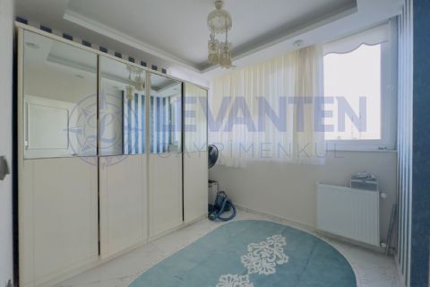 LEVANTEN'DEN TEK BLOK OTOPARK KOMBİ ULAŞIMI KOLAY FERAH 3+1