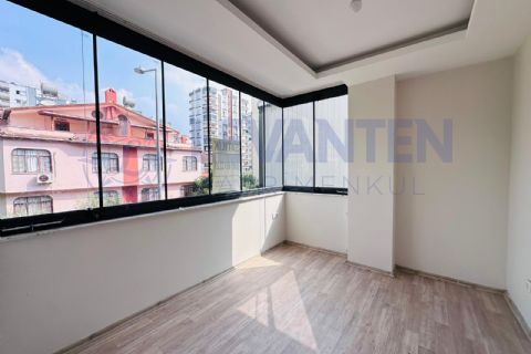 LEVANTENDEN TEK BLOK SOLİ CENTERA YAAKIN 2+1