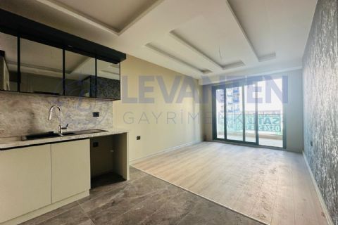 LEVANTEN'DEN TÖMÜKTE FULL SOSYAL TESİSLİ SATILIK SIFIR 1+1
