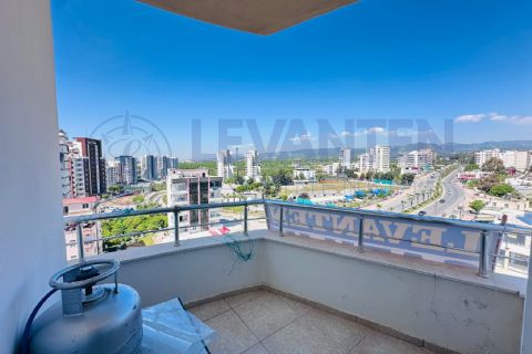 LEVANTENDEN ÜNİVERSİTE CD YOLA SIFIR CEPHELERİ AÇIK 1+1 HAVUZLU