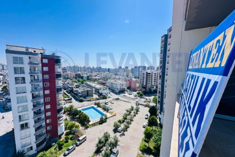 LEVANTENDEN ÜNİVERSİTE CD YOLA SIFIR CEPHELERİ AÇIK 1+1 HAVUZLU