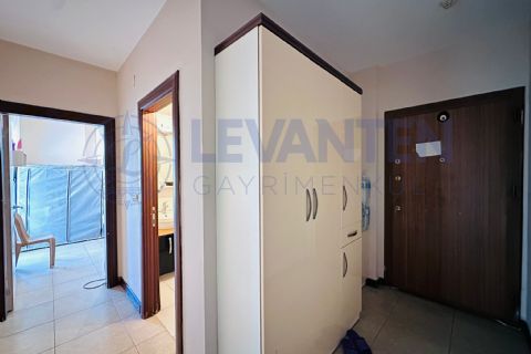 LEVANTENDEN ÜNİVERSİTE CD YOLA SIFIR CEPHELERİ AÇIK 1+1 HAVUZLU