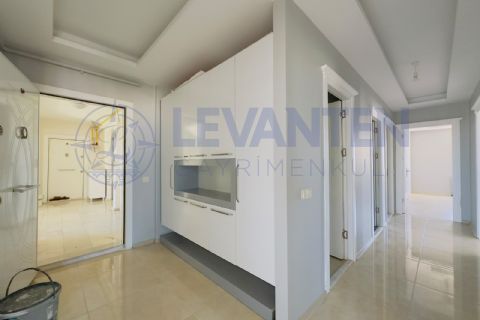 LEVANTENDEN VATAN CD TEK BLOK HAVUZ AÇIK MUTFAK 3+1