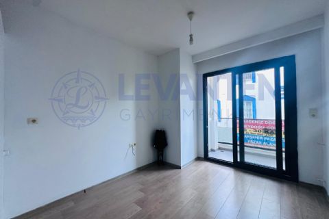 LEVANTENDEN VİRANŞEHİRDE MÜKEMMEL KONUMLU 1+1