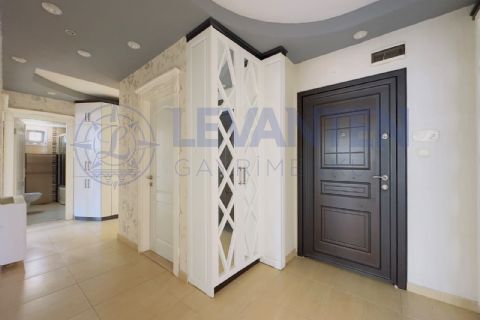 LEVANTENDEN YENİŞEHİR HÜRRİYETTE KOMBİ CAM BALKON HER KAT TEK GENİŞ 3+1