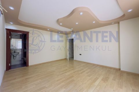 LEVANTENDEN YENİŞEHİR HÜRRİYETTE KOMBİ CAM BALKON HER KAT TEK GENİŞ 3+1