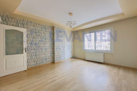 LEVANTENDEN YENİŞEHİR HÜRRİYETTE KOMBİ CAM BALKON HER KAT TEK GENİŞ 3+1