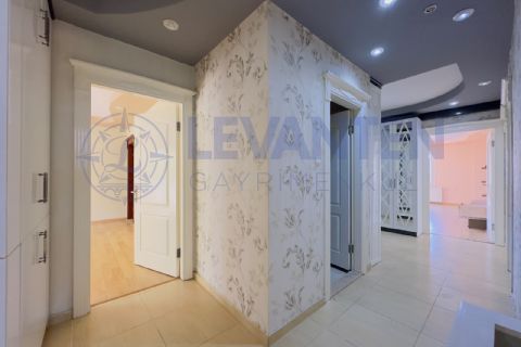 LEVANTENDEN YENİŞEHİR HÜRRİYETTE KOMBİ CAM BALKON HER KAT TEK GENİŞ 3+1
